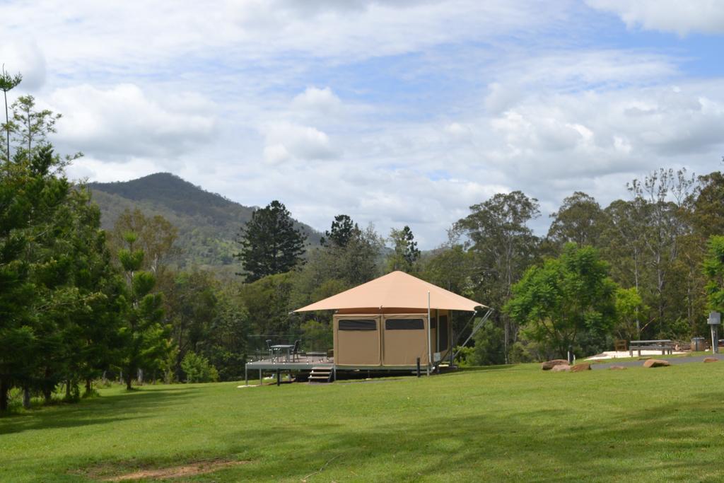 Отель Tuckers Retreat Canungra Экстерьер фото
