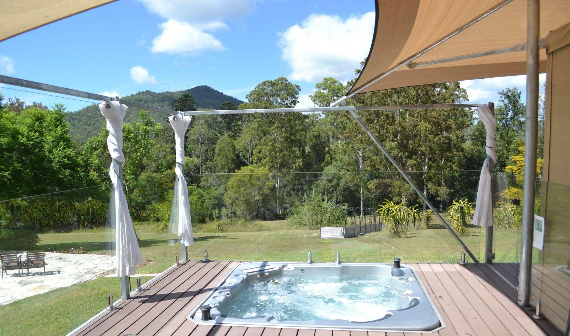 Отель Tuckers Retreat Canungra Экстерьер фото
