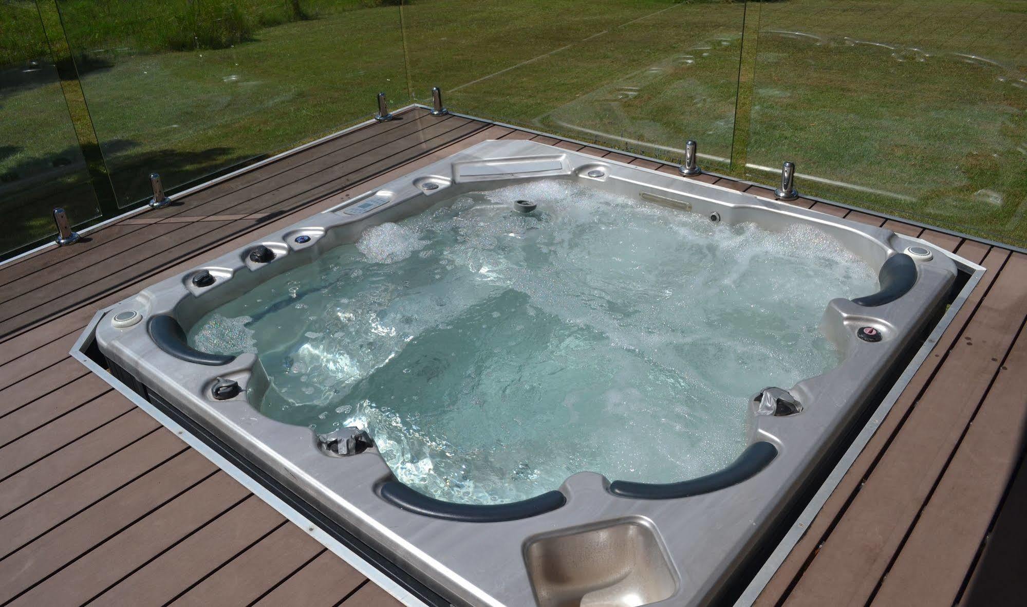 Отель Tuckers Retreat Canungra Экстерьер фото
