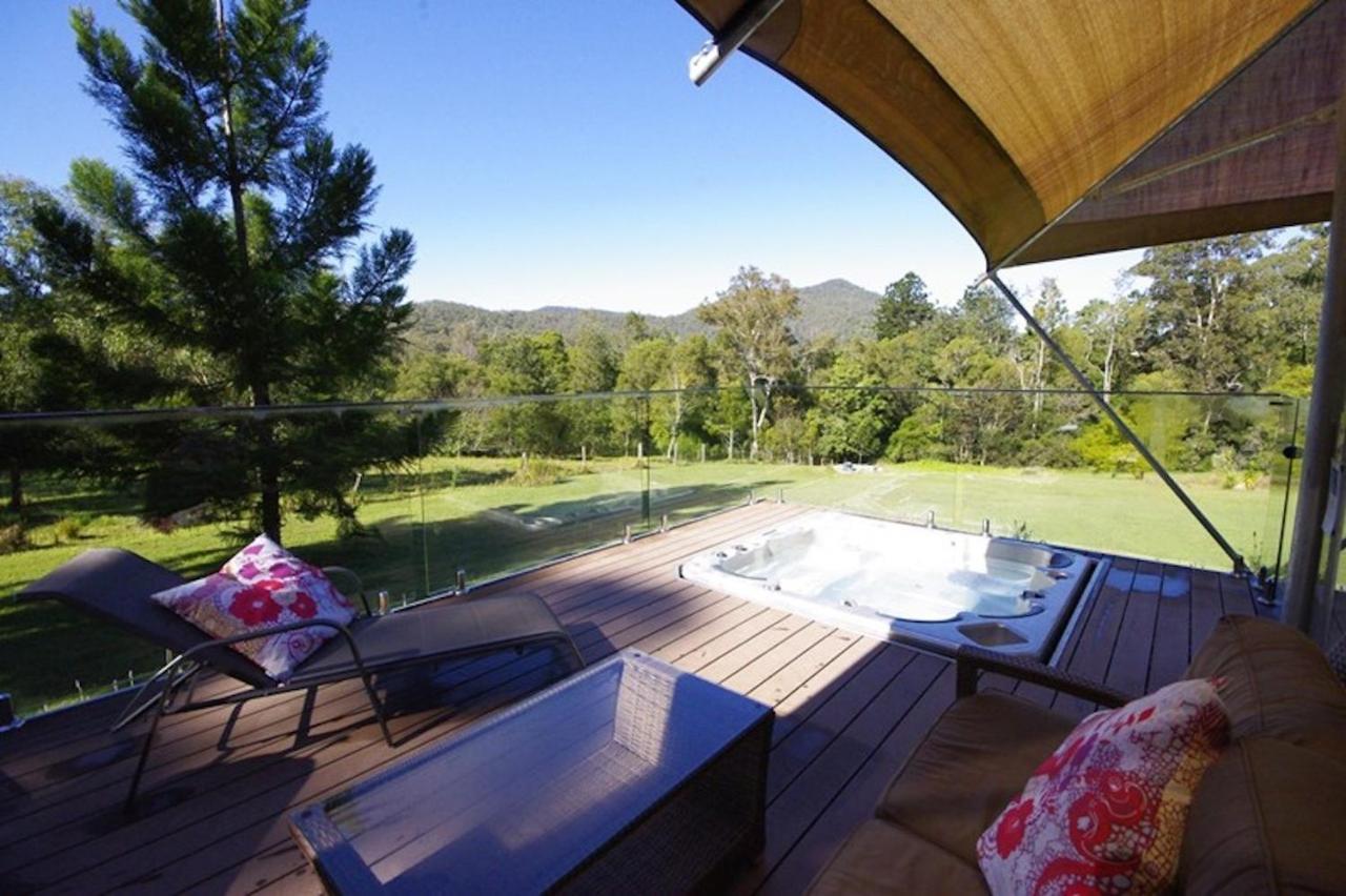 Отель Tuckers Retreat Canungra Экстерьер фото